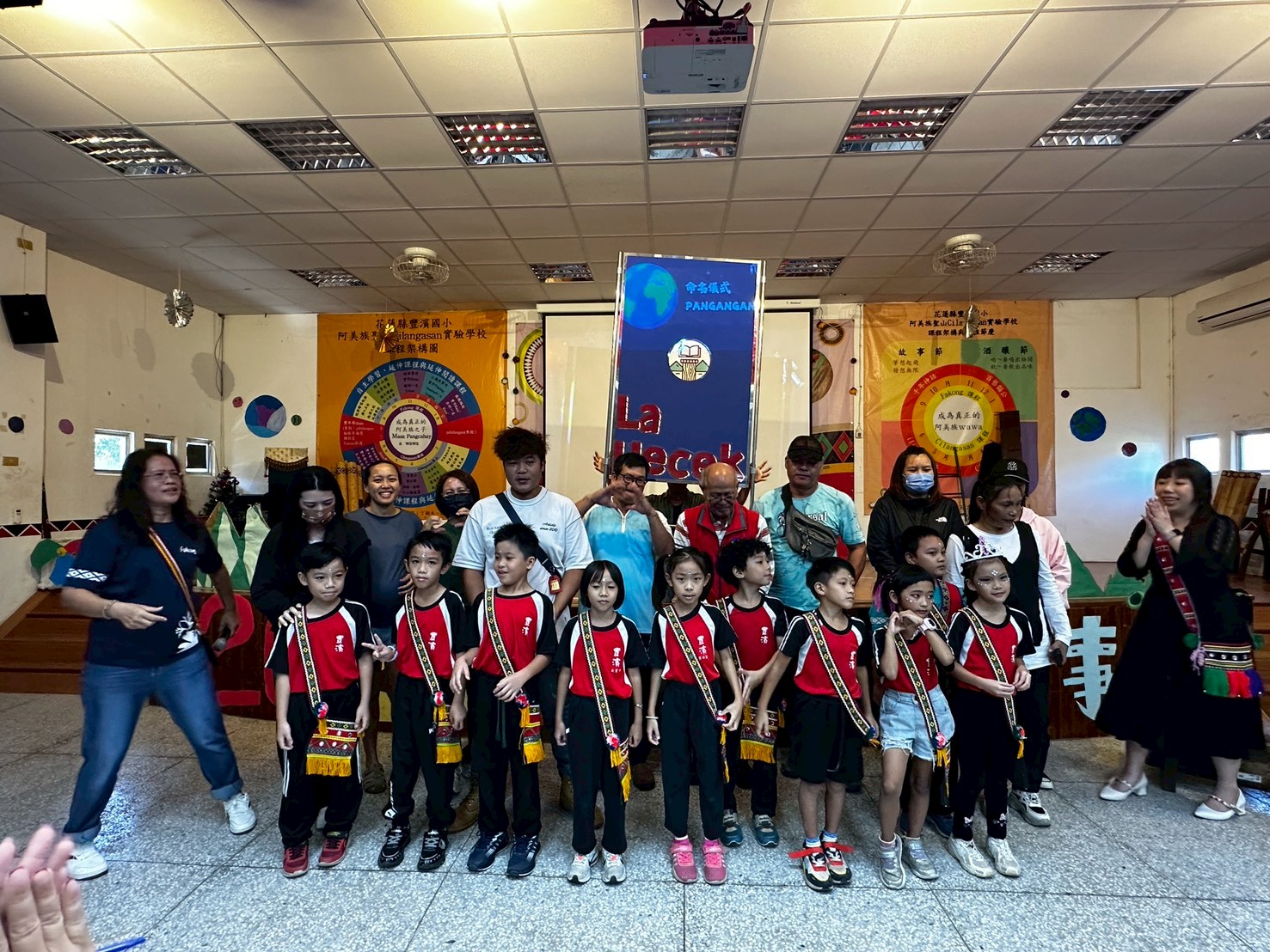 https://xc2.hlc.edu.tw/~fbps_www/uploads/tadgallery/2026_03_07/669_LINE_ALBUM_2025117故事節_260307_107.jpg 