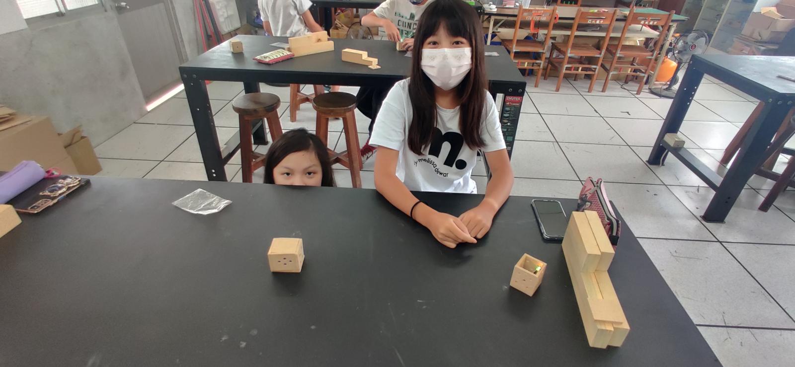 https://xc2.hlc.edu.tw/~kfjh_www/uploads/tadgallery/2023_08_16/793_IMG_20230816_112645.jpg 