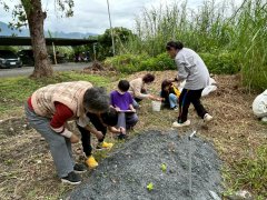 LINE_ALBUM_20251226拔草、施肥_260226_12.jpg